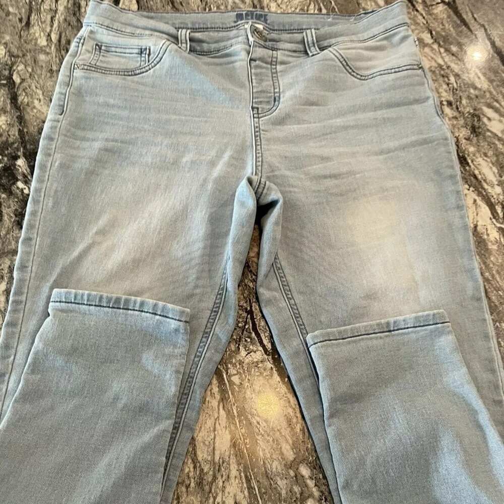 Justice Mid to High Rise Jegging Jeans Knit Jeggings 16 1/2 Plus